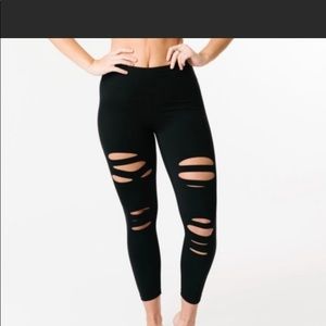 Nwt zyia black slash leggings. Size 8/10